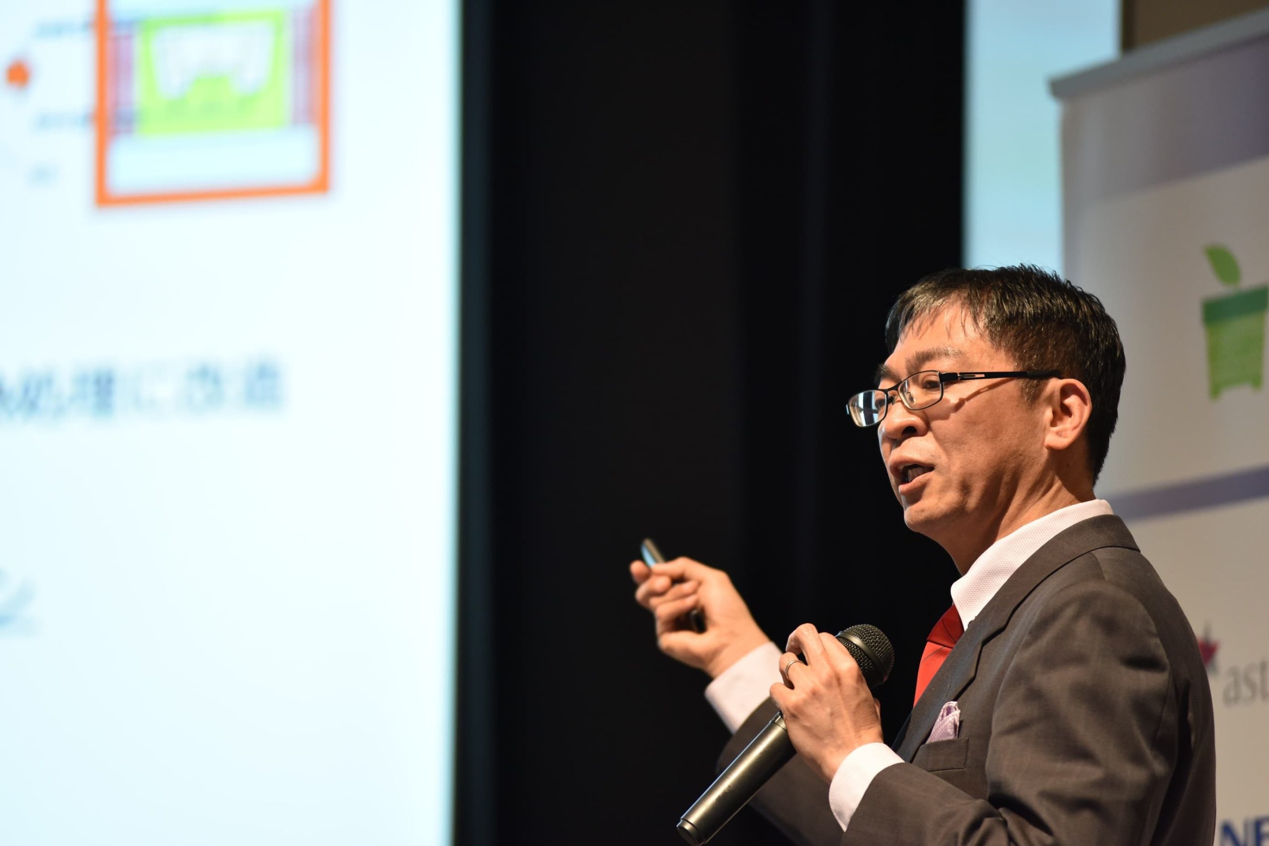 「高温で脆くならず、自由な形も」タングステンで挑む産業革命2nd―素核研の牧村先任技師が受賞