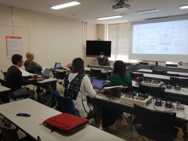 技術職員専門研修「実践で使えるPLC研修」を開催しました