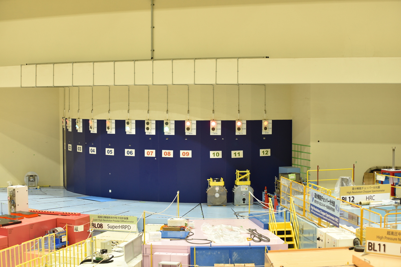 高速・省エネデバイスに期待、「第三の磁性体」に加速器で迫る