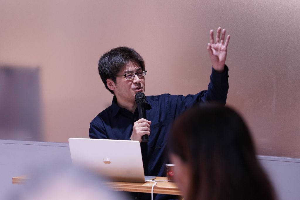 水夜（すいよる）サイエンスカフェ第15回に素核研坂下 健教授が登壇しました 